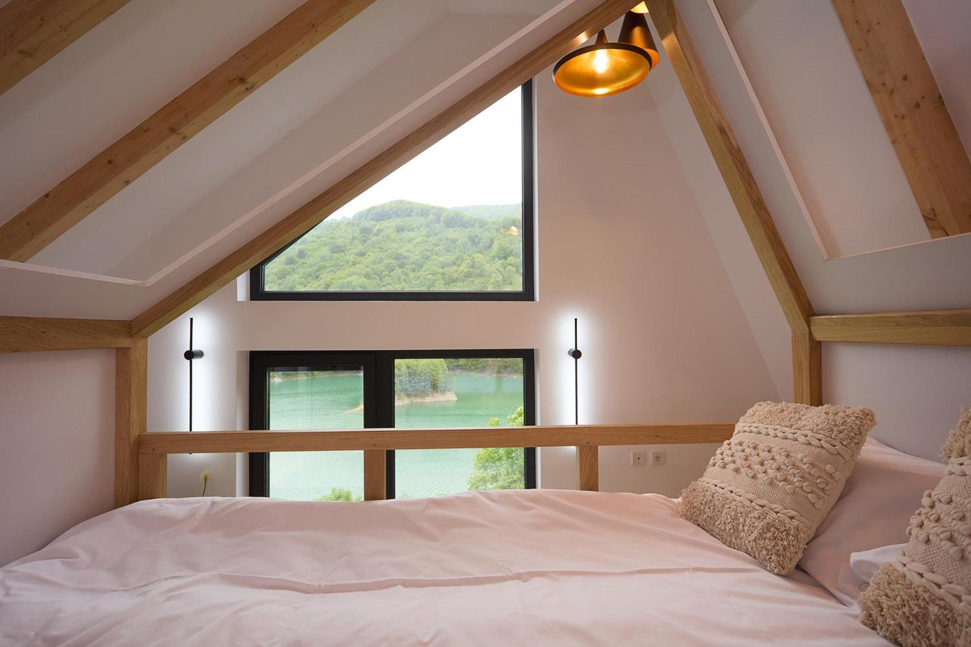 Utopia View *